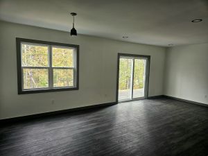 living room/dining area